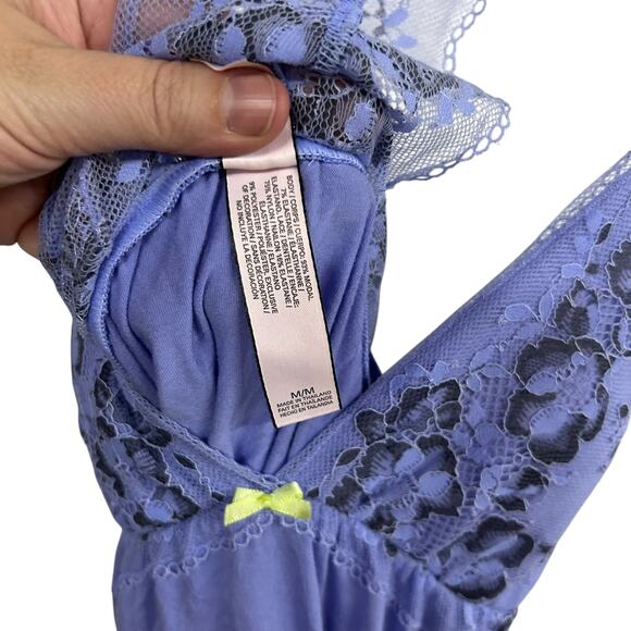 Romantic Glam Lace Slip Victoria’s Secret Purple Floral Nightie Medium - Picture 6 of 7